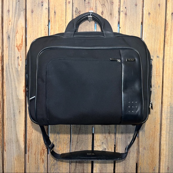 Tumi Other - Tumi Black Laptop Nag